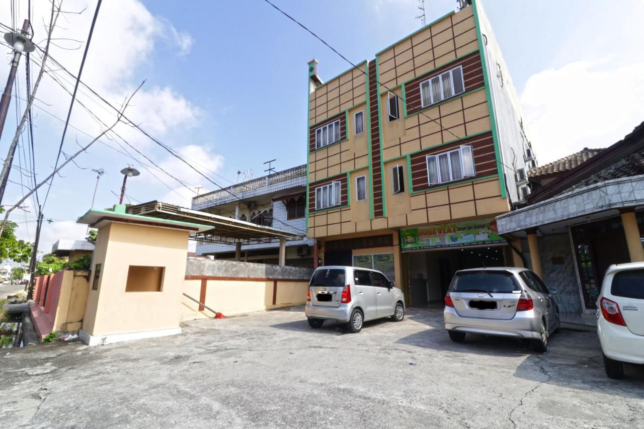 北干巴鲁 塔曼纱丽伊斯兰旅馆酒店 外观 照片
